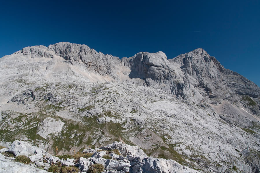 Dolgi hrbet, Štruca in Skuta