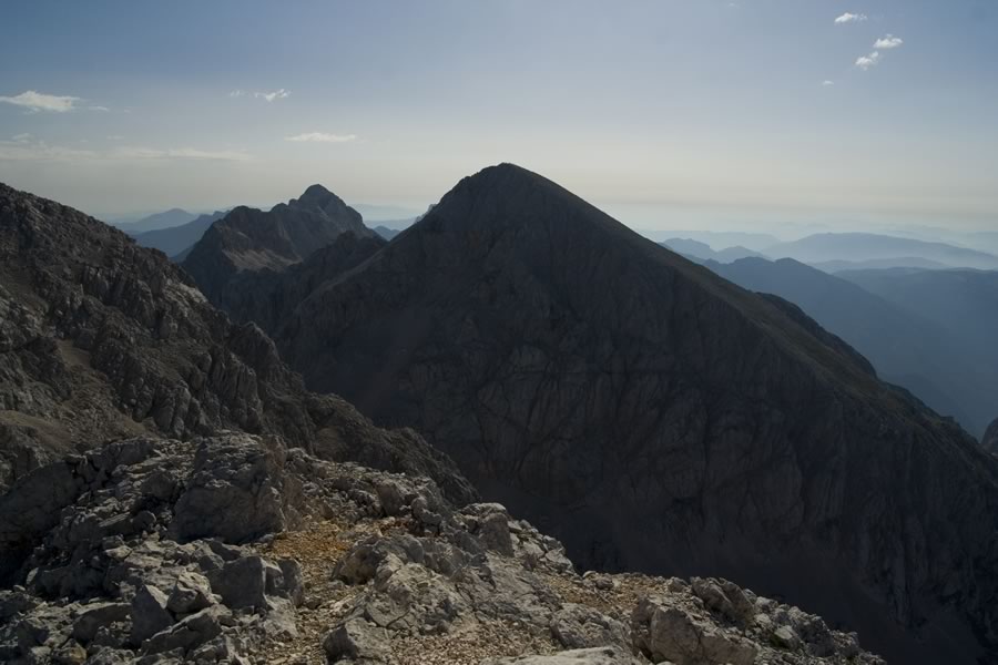 Dolgi hrbet, Skuta in Grintovec