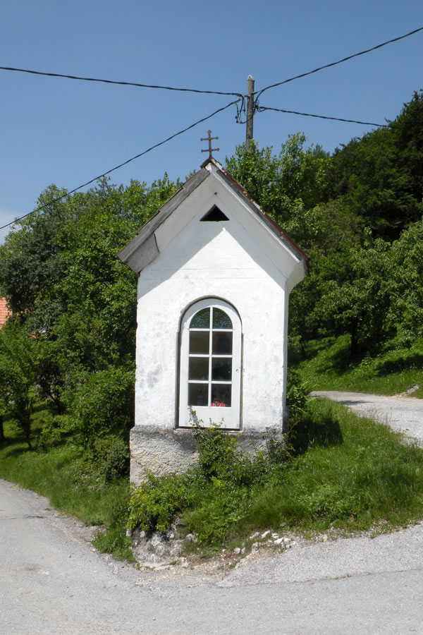Vače