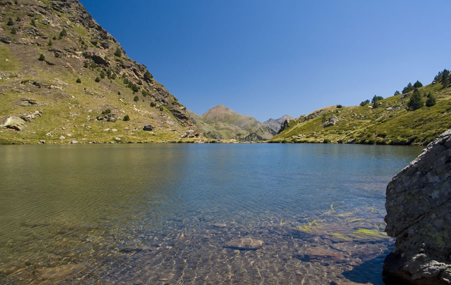 Estany Primer de Tristaina