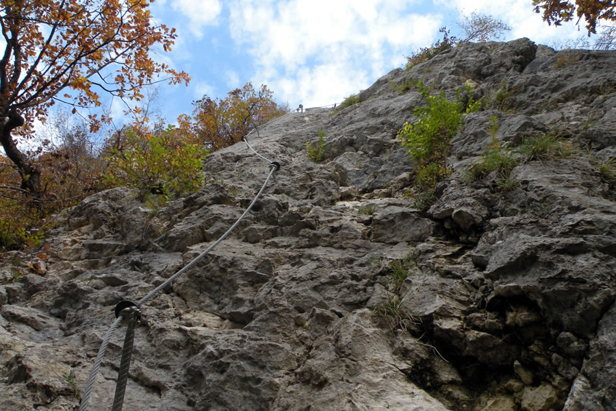 Plezalna pot na Gonžarjevo peč