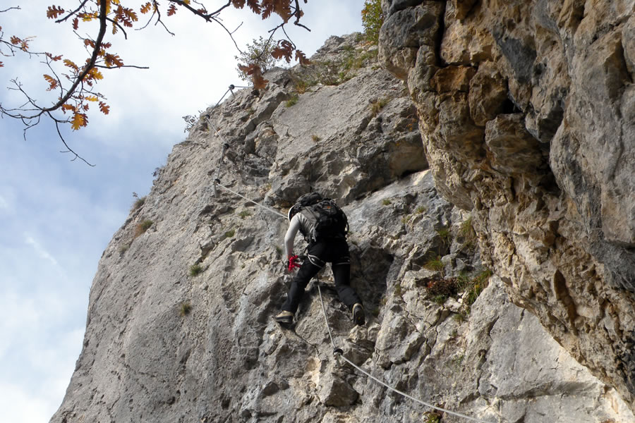 Plezalna pot na Gonžarjevo peč